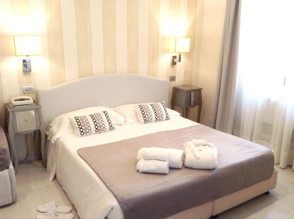 Hotel Palagi Pietrasanta Bagian luar foto